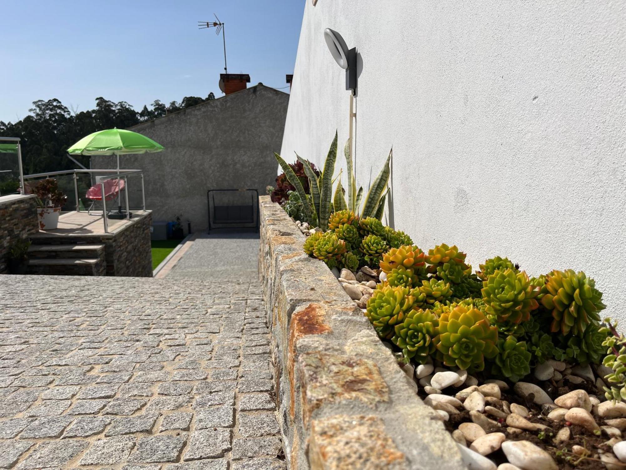 Fonte Retreat Home - Jacuzzi And Heated Swimming Pool Sandim Exterior photo