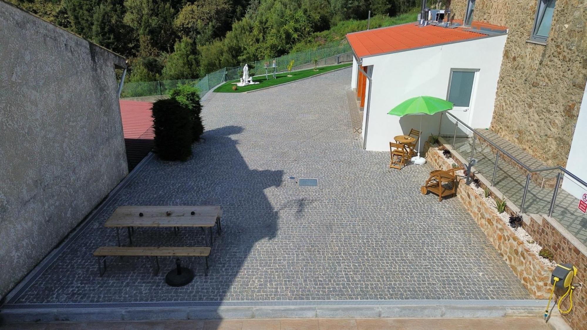 Fonte Retreat Home - Jacuzzi And Heated Swimming Pool Sandim Exterior photo